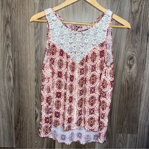Womens Multi-Color Paisley Floral Print Sleeveless Top White Lace Trim Neckline